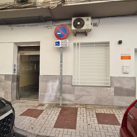 Vialia Suites Cinema Málaga Kültér fotó