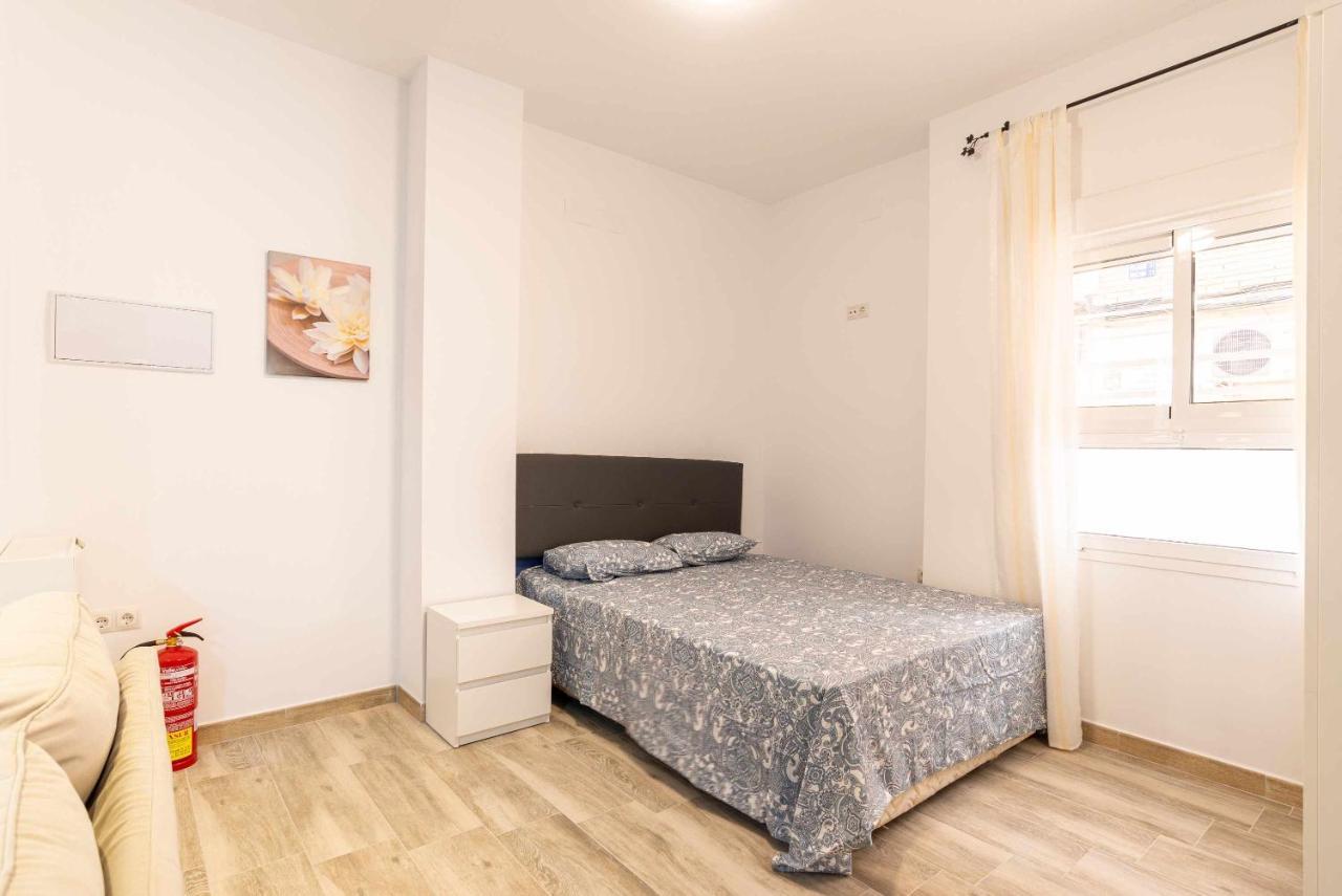 Vialia Suites Cinema Málaga Kültér fotó